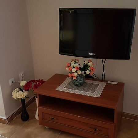 Tashevi Apartments 포마리 외부 사진