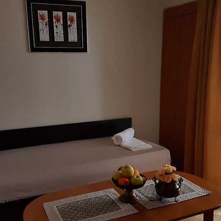 Tashevi Apartments 포마리 외부 사진