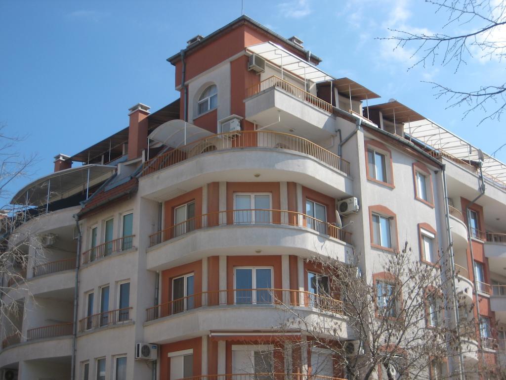 Tashevi Apartments 포마리 외부 사진