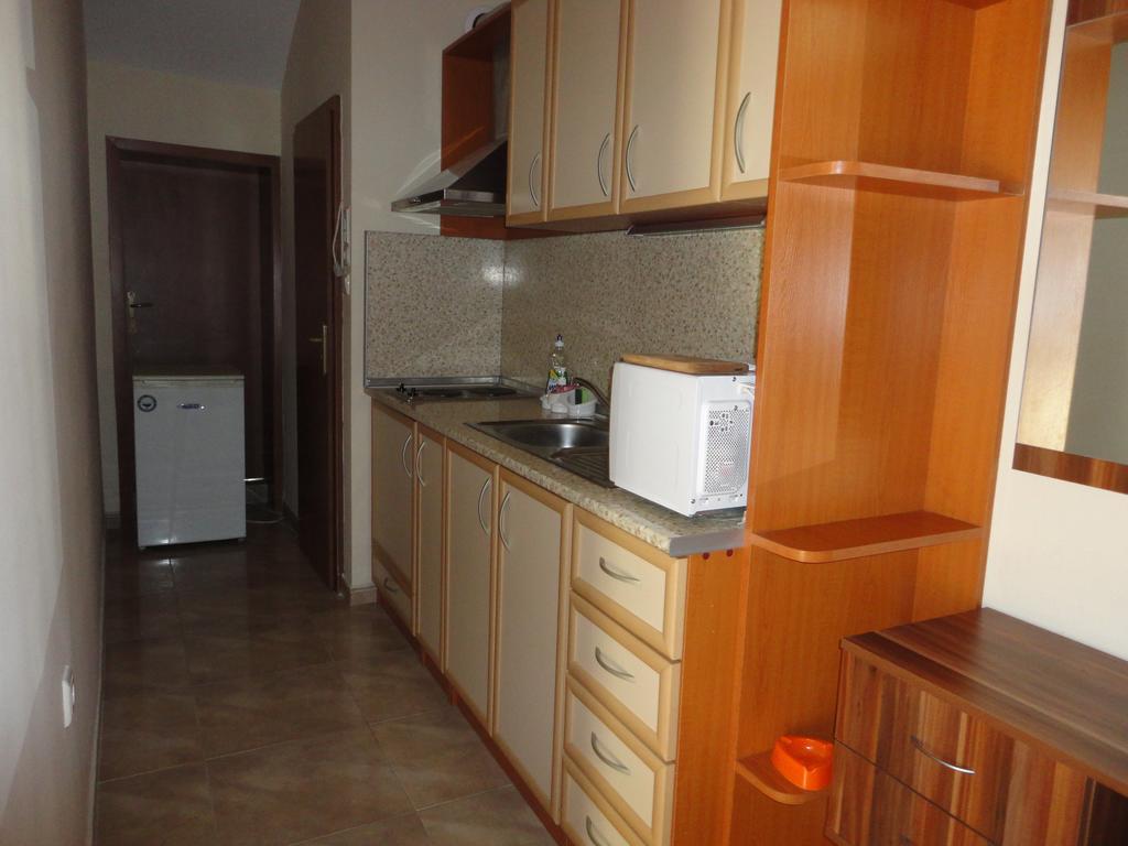 Tashevi Apartments 포마리 외부 사진