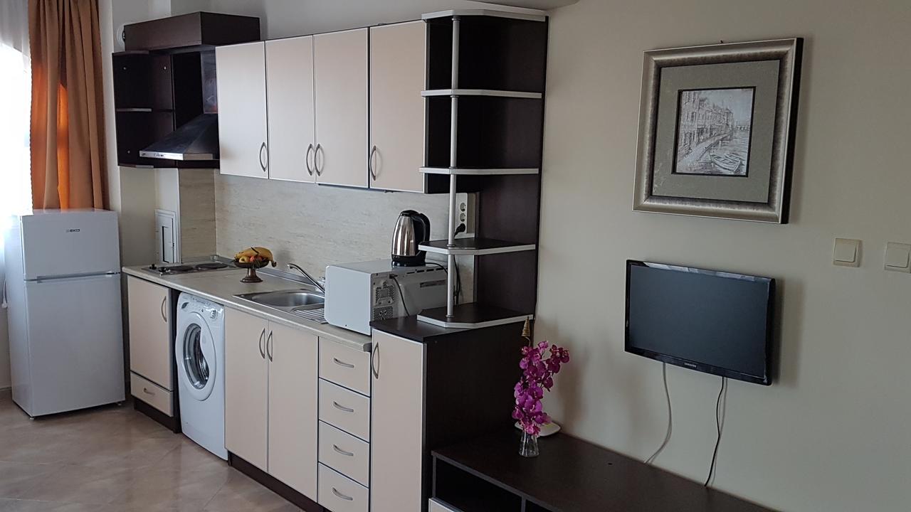 Tashevi Apartments 포마리 외부 사진