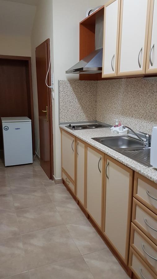 Tashevi Apartments 포마리 외부 사진